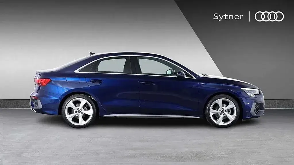 Used Audi A3 S-Line 147 HP (108 kW) 2023 Blue Sedan