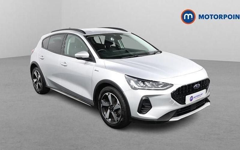 Used Ford Focus Active 125 HP (91 kW) 2023 Silver Hatchback