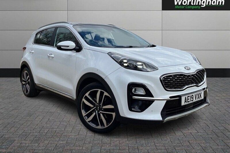 White Used 2019 Kia Sportage 2 SUV | £15,995 (A bit pricey) - Image 1/1