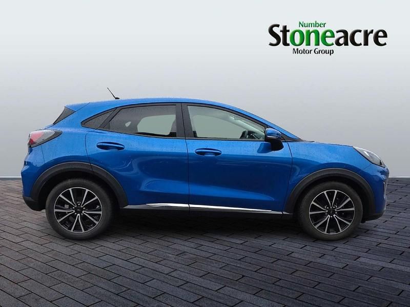 Used Ford Puma Titanium 125 HP (91 kW) 2021 Blue Hatchback