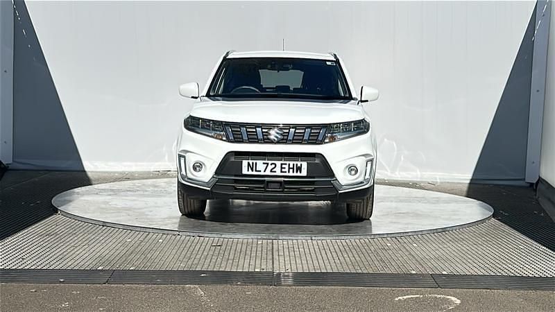 Used Suzuki Vitara SZ-T 129 HP (94 kW) 2022 White SUV