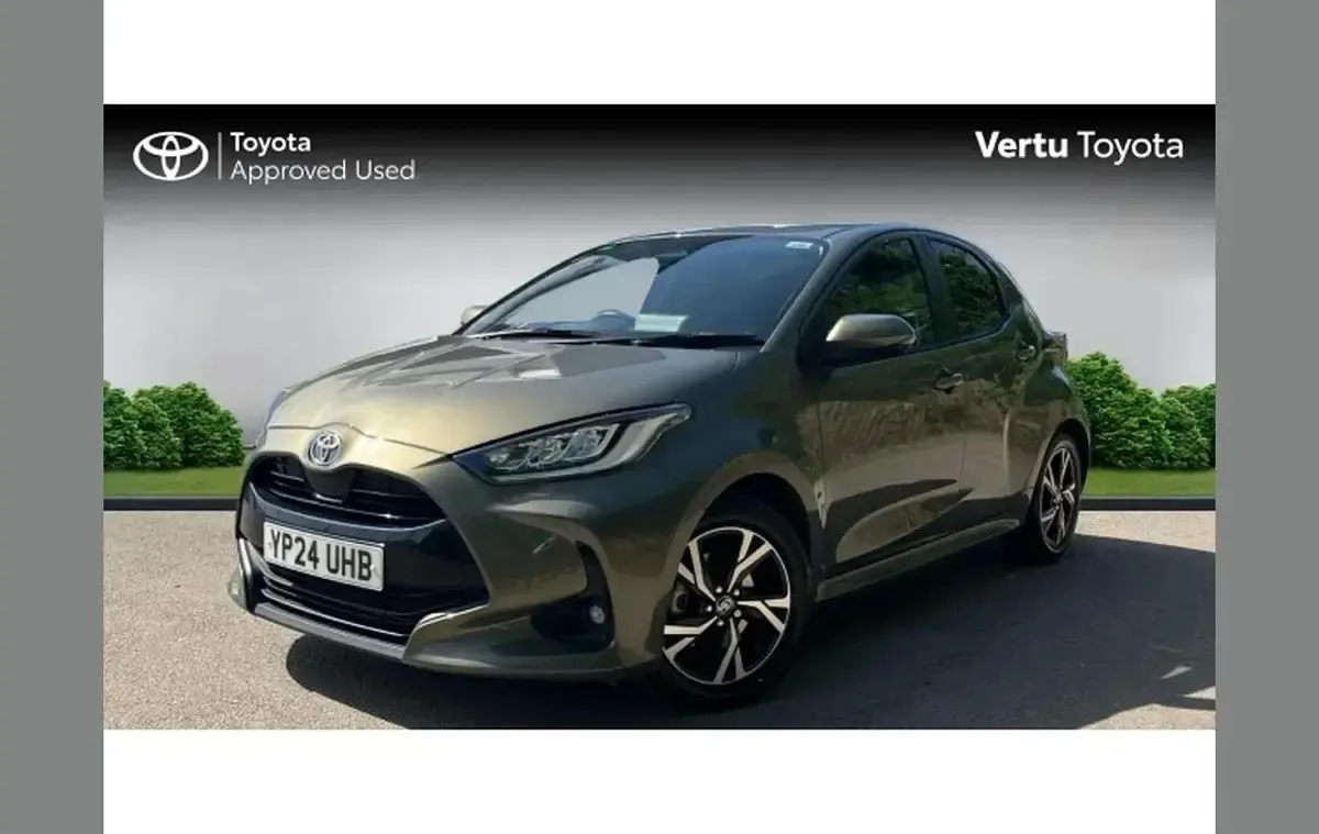 Used Toyota Yaris Design 113 HP (83 kW) 2024 Other Hatchback
