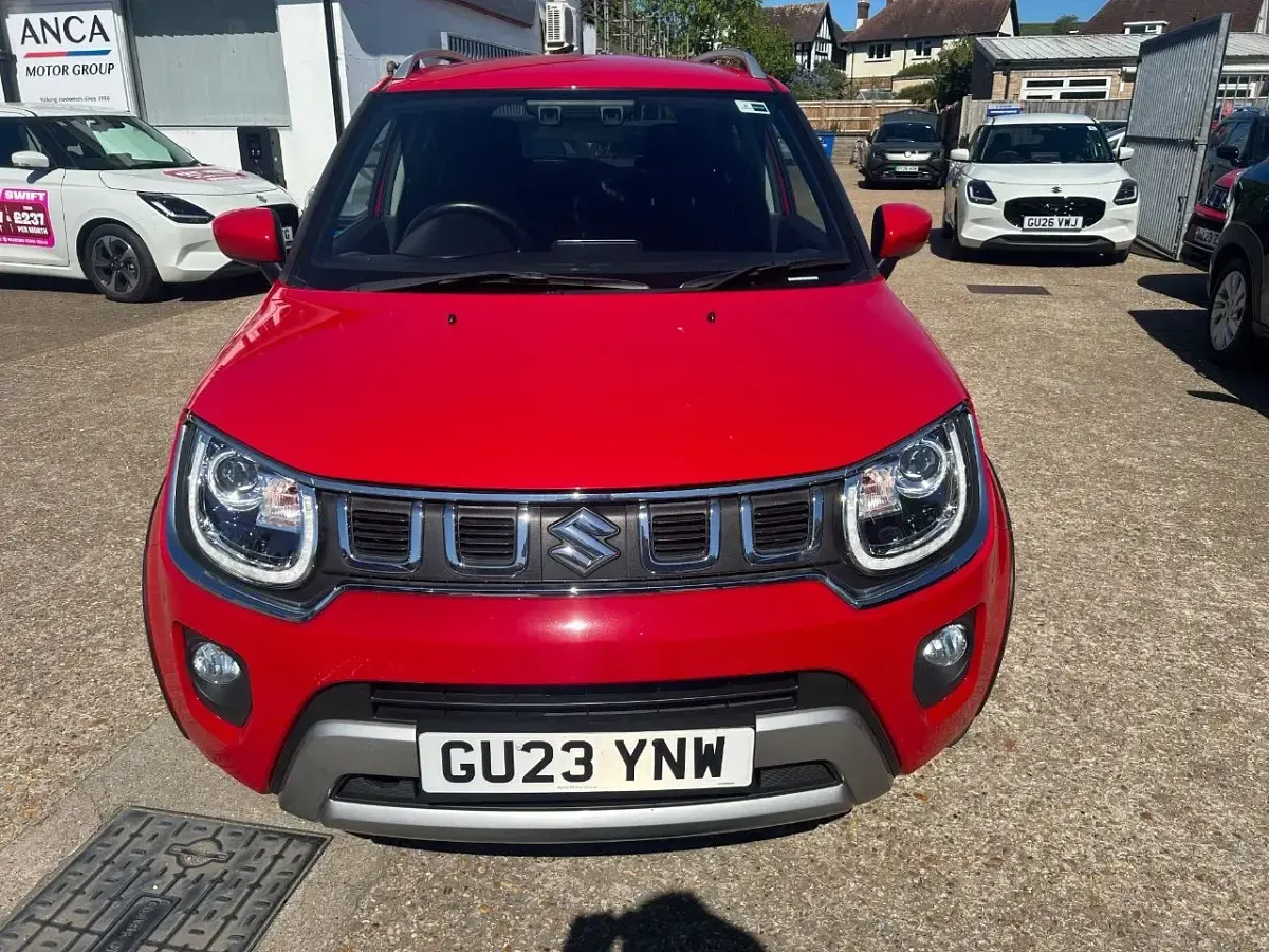 Used Suzuki Ignis SZ-T 83 HP (61 kW) 2023 Red SUV