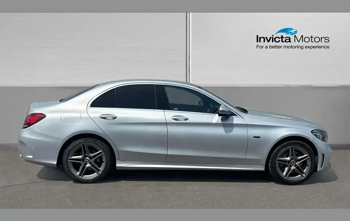 Used Mercedes C300 AMG line 315 HP (231 kW) 2020 Silver Sedan