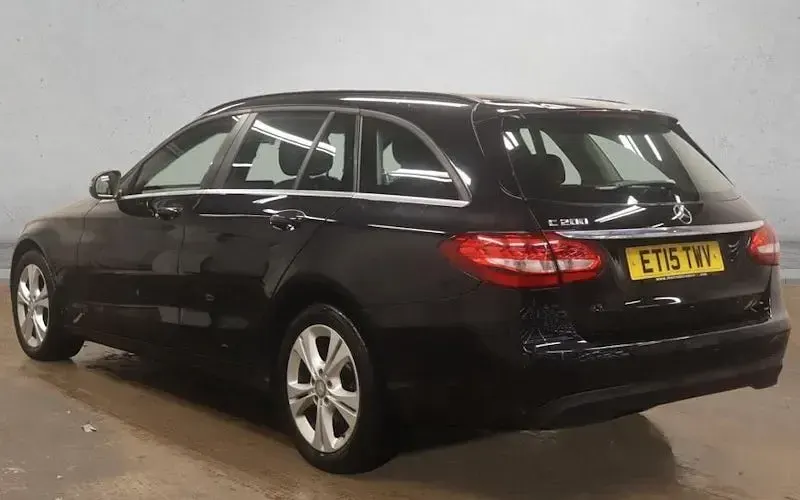 Used Mercedes C200 SE 184 HP (135 kW) 2018 Estate