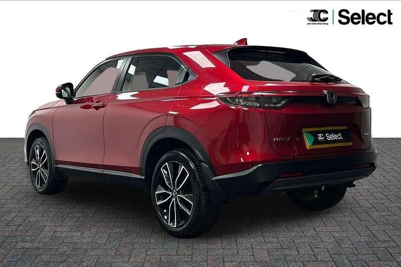 Second-hand Honda HR-V Elegance 131 CP (96 kW) 2024 Roșu SUV