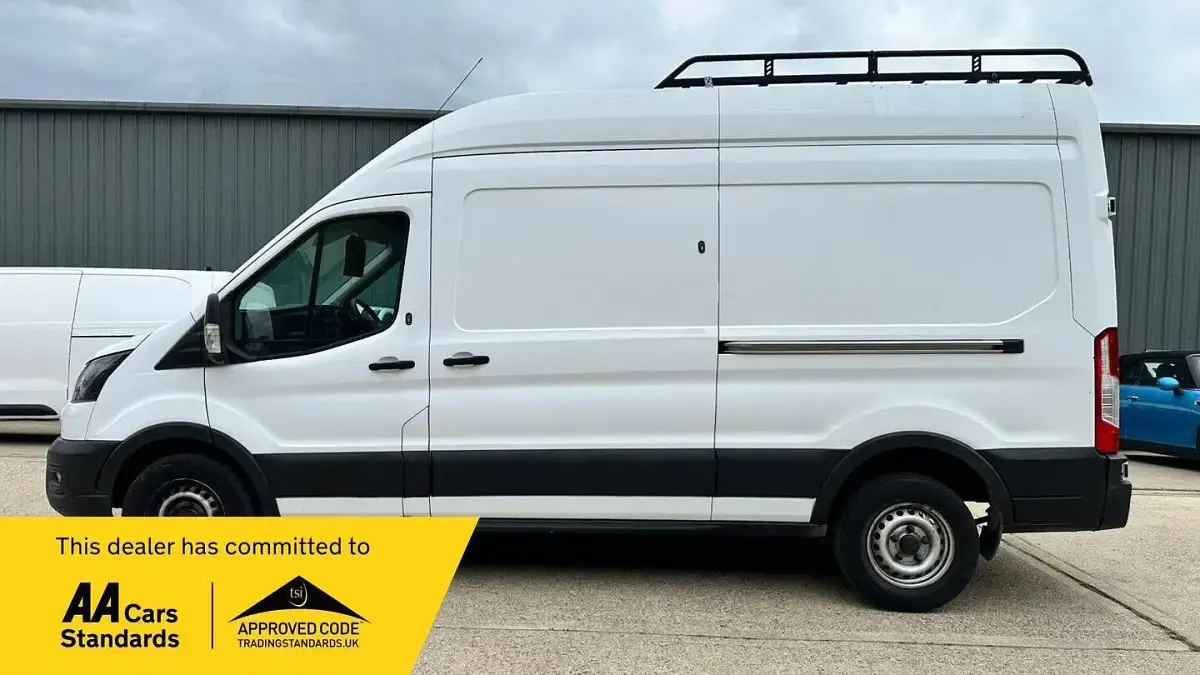 Używany Ford Transit 105 KM (77 kW) 2020 Biały Van