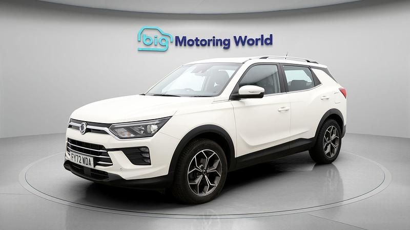 Used Ssangyong (KGM) Korando 163 HP (119 kW) 2022 White Estate