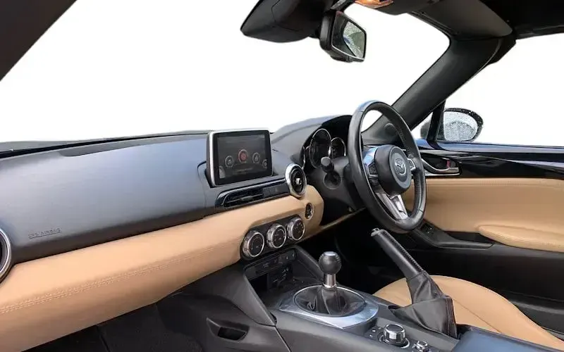 Used Mazda MX5 Inclusive 160 HP (117 kW) 2018 Cabriolet