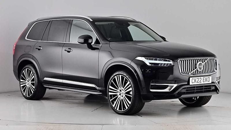 Onyx black Used 2022 Volvo XC90 Inscription SUV | £49,495 (A bit pricey) - Image 1/4