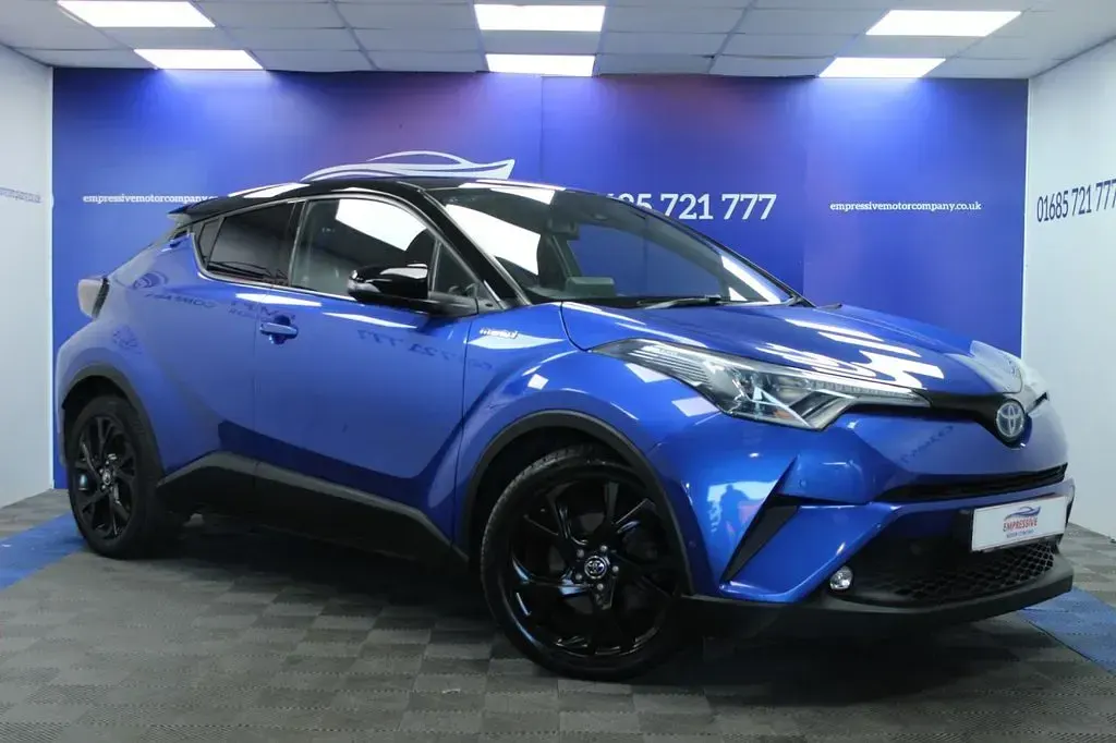 Used Toyota C-HR 122 HP (89 kW) 2019 Blue SUV