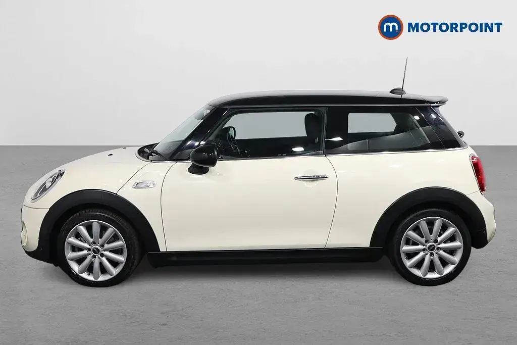 Used Mini Cooper S Classic 2019 White Hatchback