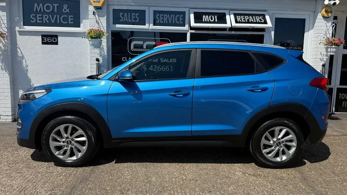 Used Hyundai Tucson SE 136 HP (100 kW) 2016 Blue SUV