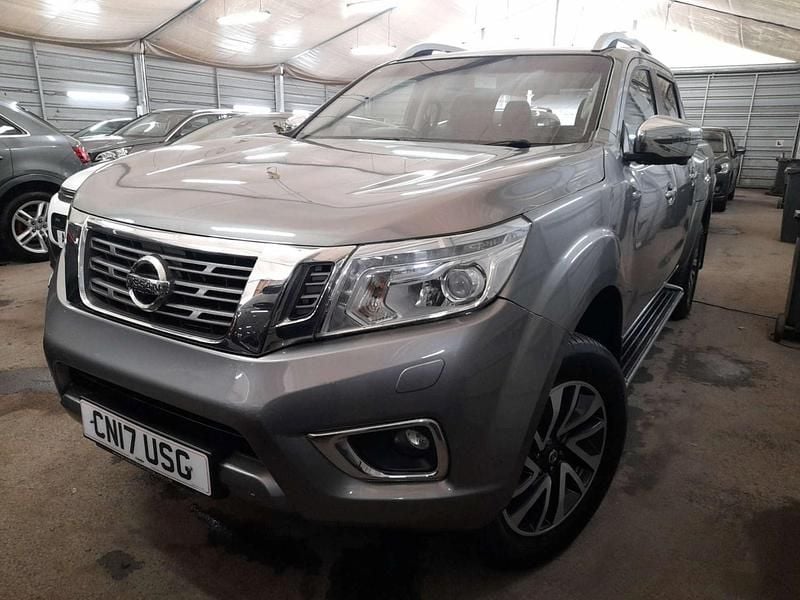 Grey Used 2017 Nissan Navara Tekna Pickup | £13,329 (Good price) - Image 1/1