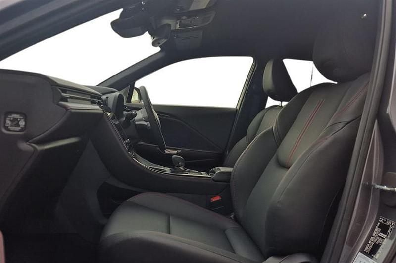 Used Lexus LBX 136 HP (100 kW) 2026 Grey SUV