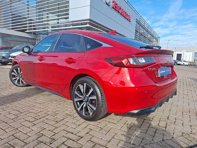 Used Honda Civic Elegance 143 HP (105 kW) 2022 Red
