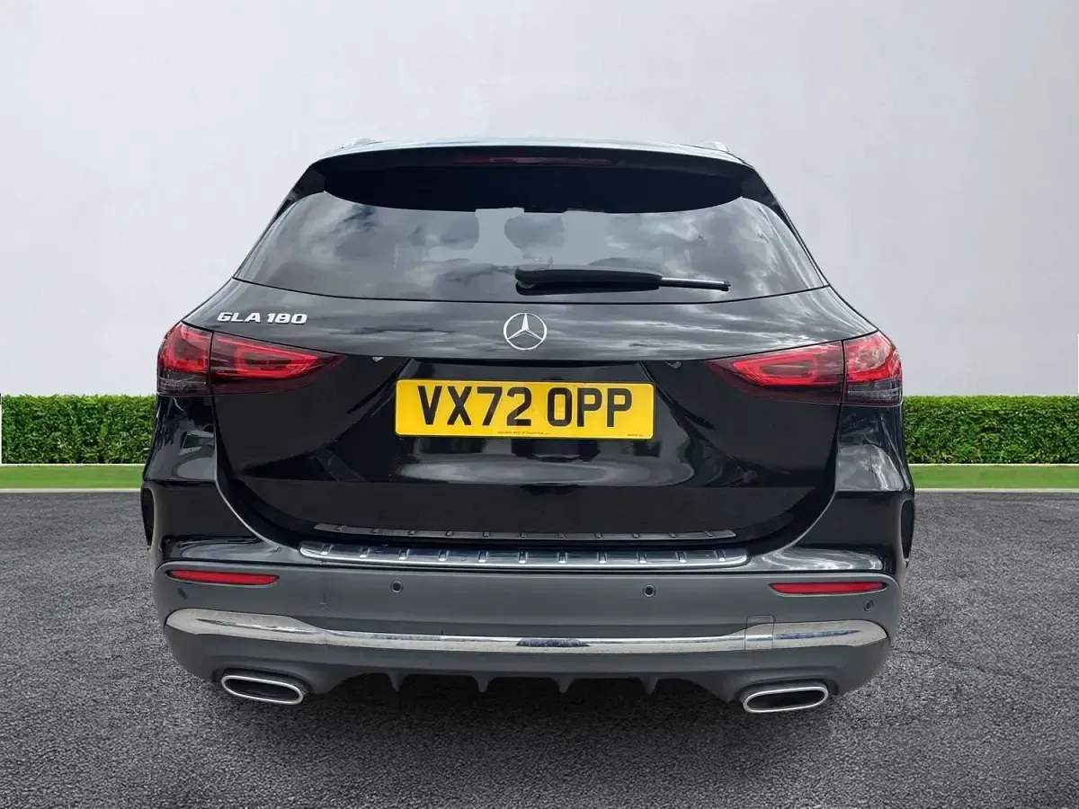 Used Mercedes GLA180 AMG Line Premium 136 HP (100 kW) 2022 Black SUV