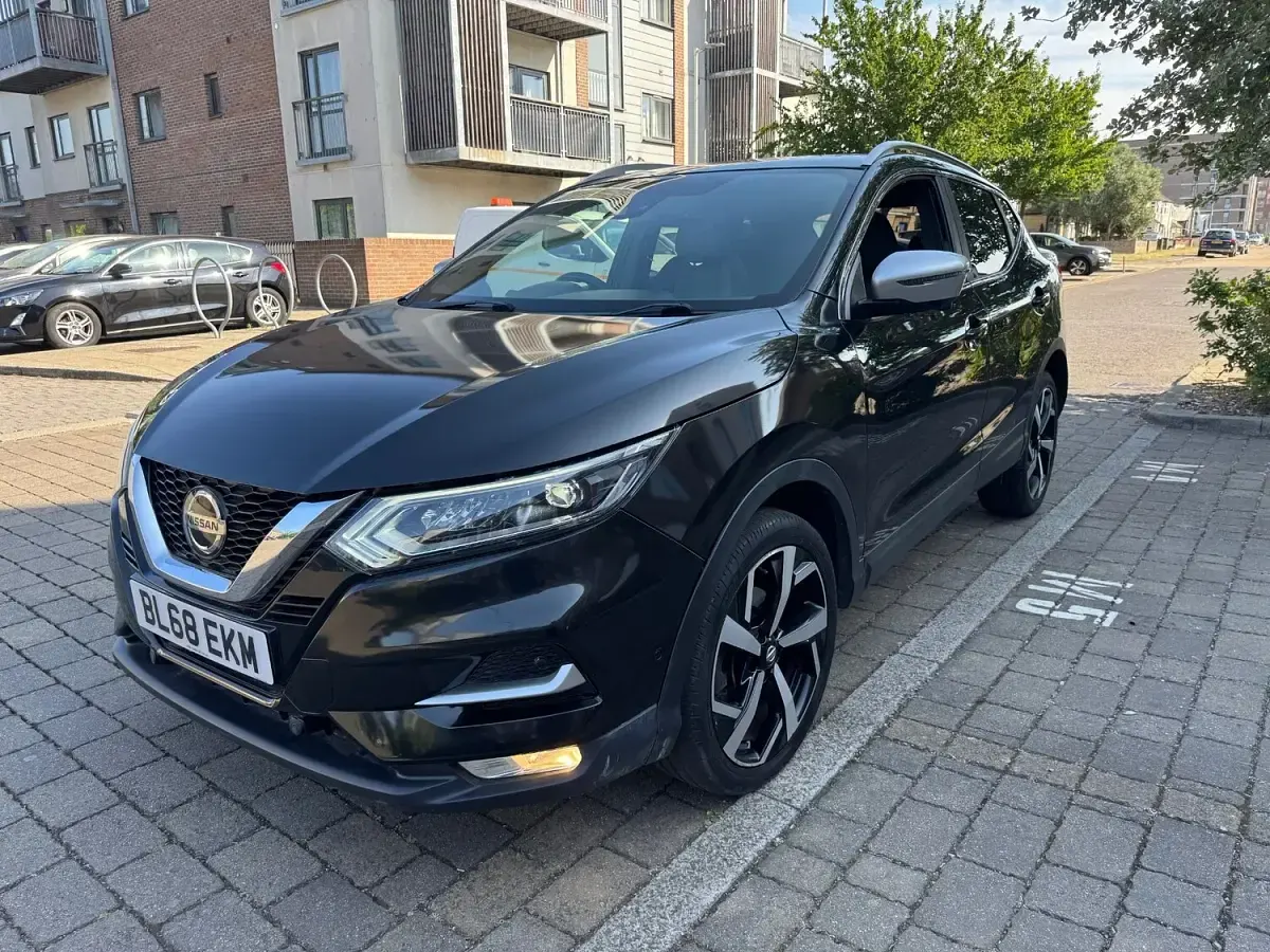 Used Nissan Qashqai Tekna+ 160 HP (117 kW) 2018 Black SUV