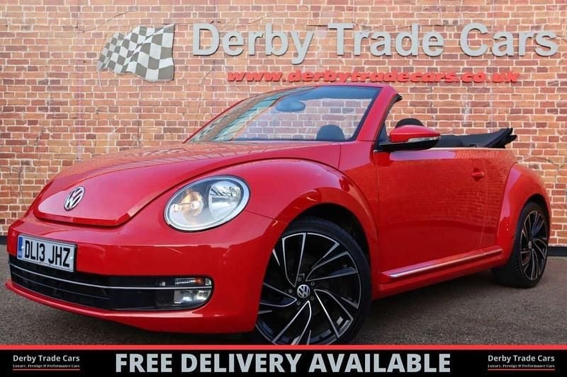 Used VW Beetle Design 105 HP (77 kW) 2013 Red Hatchback