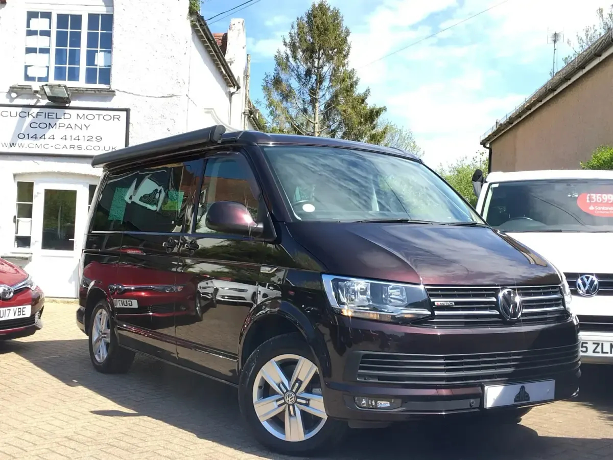 Usado VW California California 2016 Roxo Van