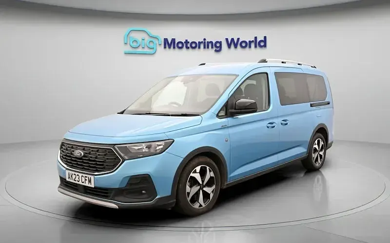 Used Ford Tourneo Connect Active 122 HP (89 kW) 2026 MPV