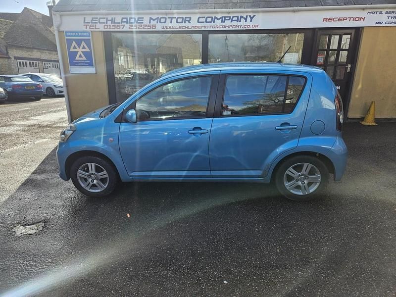Used Subaru Justy 70 HP (51 kW) 2009 Blue Hatchback