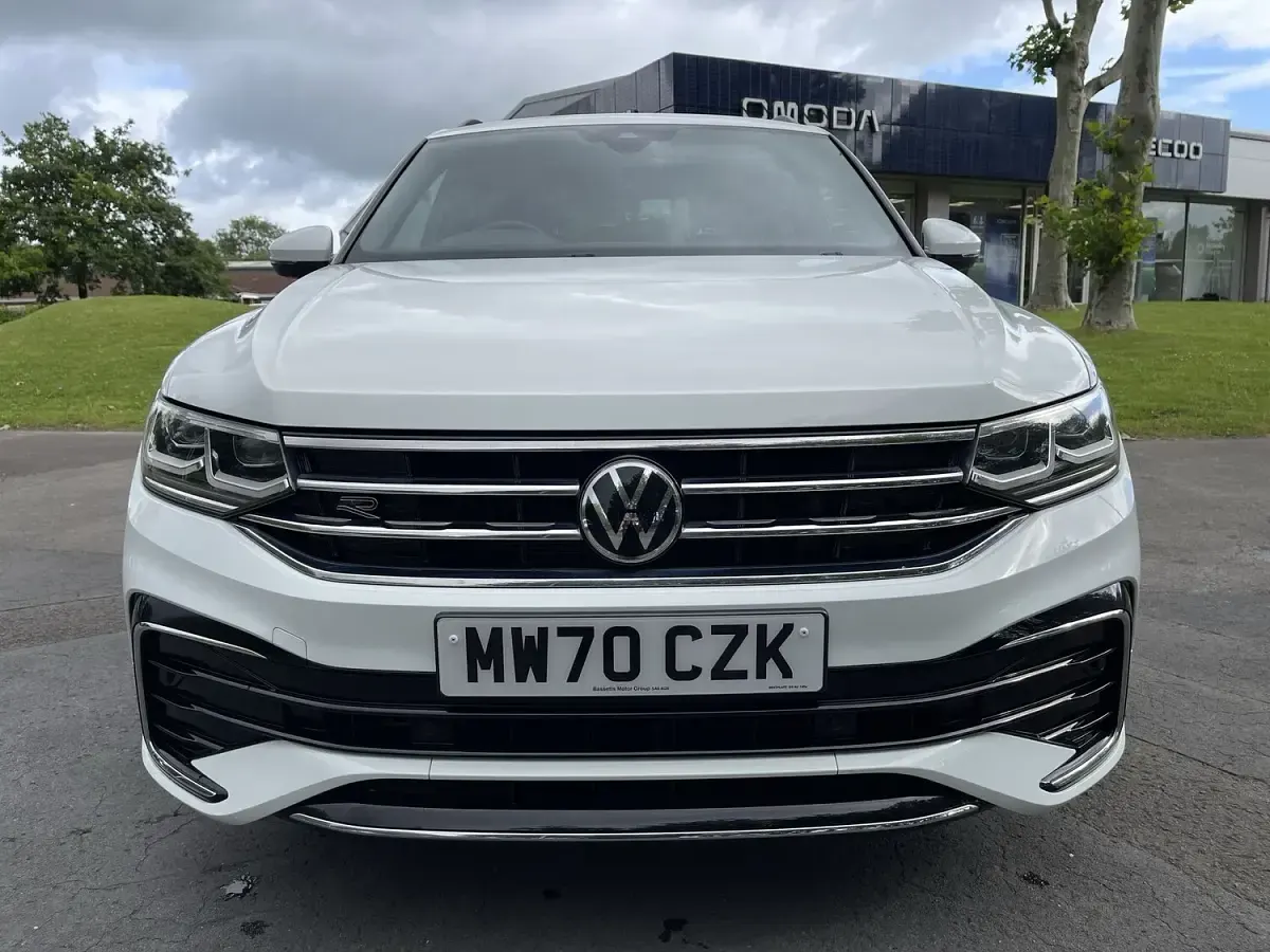 Used VW Tiguan R-line 148 HP (108 kW) 2020 White SUV