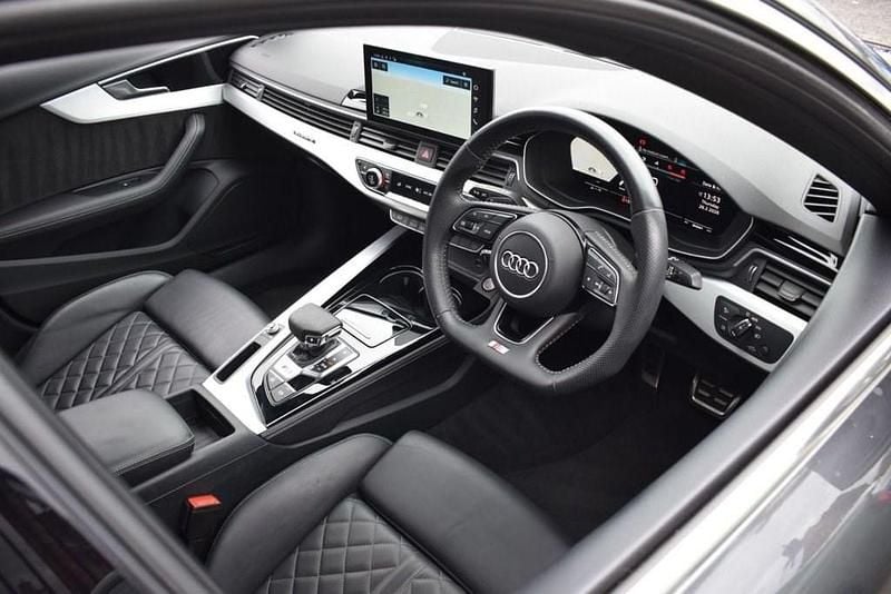 Used Audi S4 Design 347 HP (255 kW) 2020 Grey Sedan