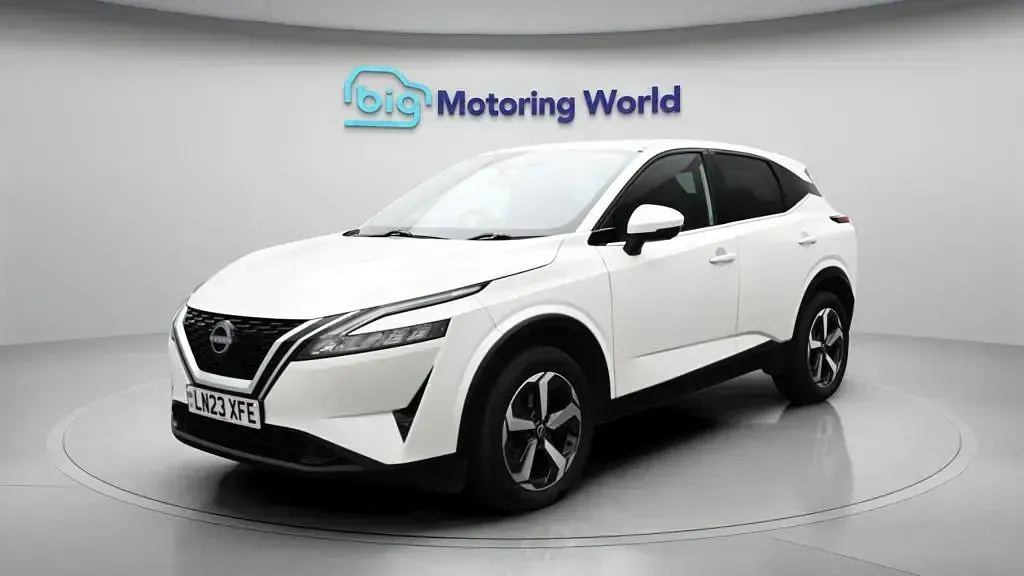 Used Nissan Qashqai N-Connecta 158 HP (116 kW) 2023 White SUV