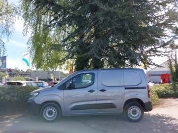 Image 4/4