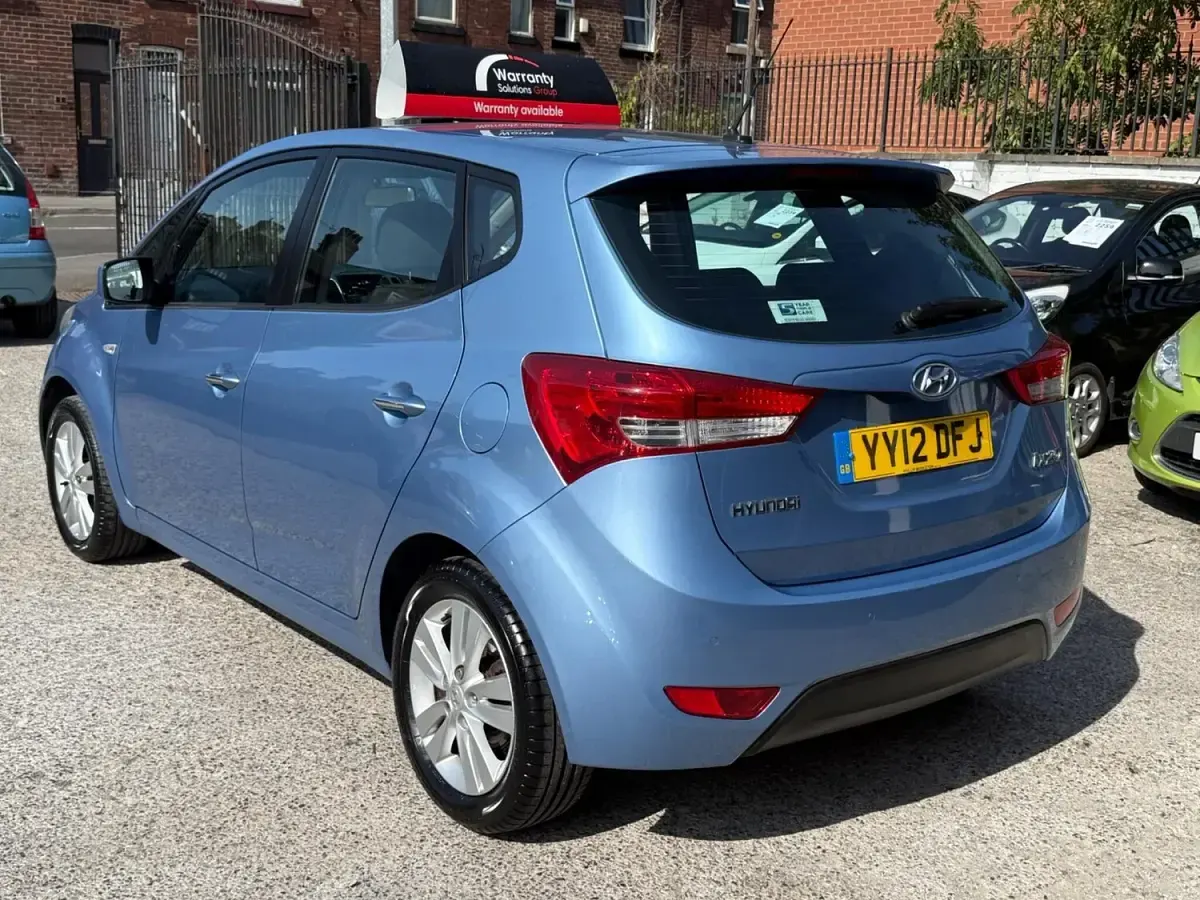 Used Hyundai ix20 Active 125 HP (91 kW) 2012 Blue Hatchback