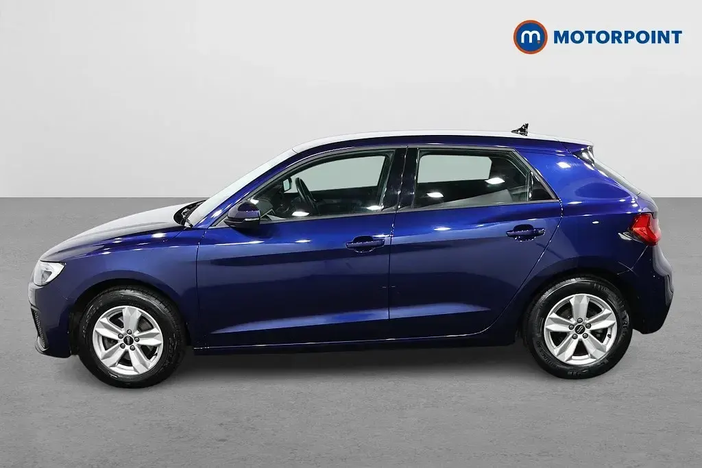 Usado Audi A1 2023 Azul SUV