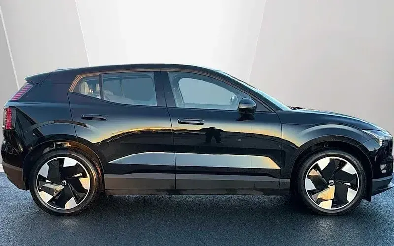 Usado Volvo EX30 Performance 314 kW (428 CV) 2025 SUV