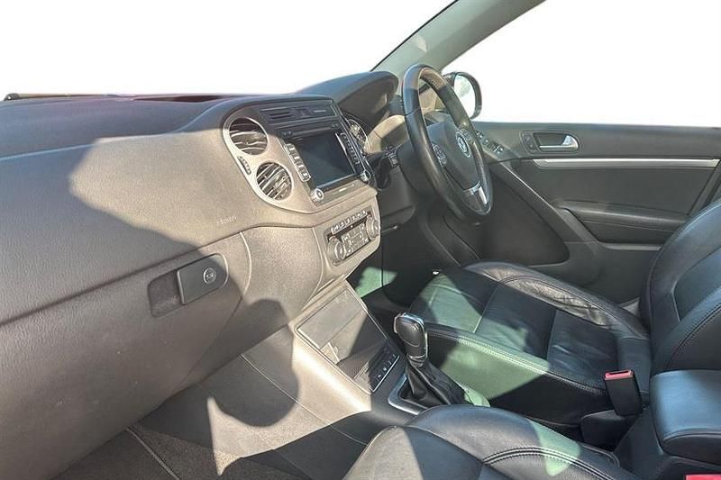 Used VW Tiguan SE 140 HP (102 kW) 2012 Java SUV
