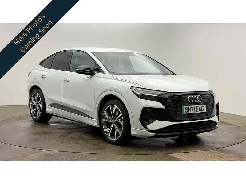 Used Audi Q4 e-tron Comfort 219 kW (299 HP) 2021 White SUV