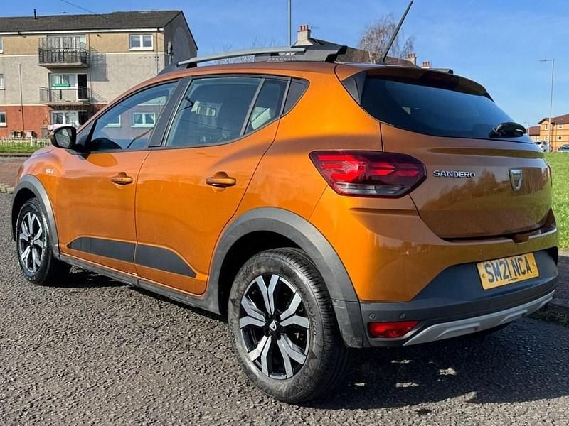 Used Dacia Sandero Prestige 90 HP (66 kW) 2021 Orange Hatchback