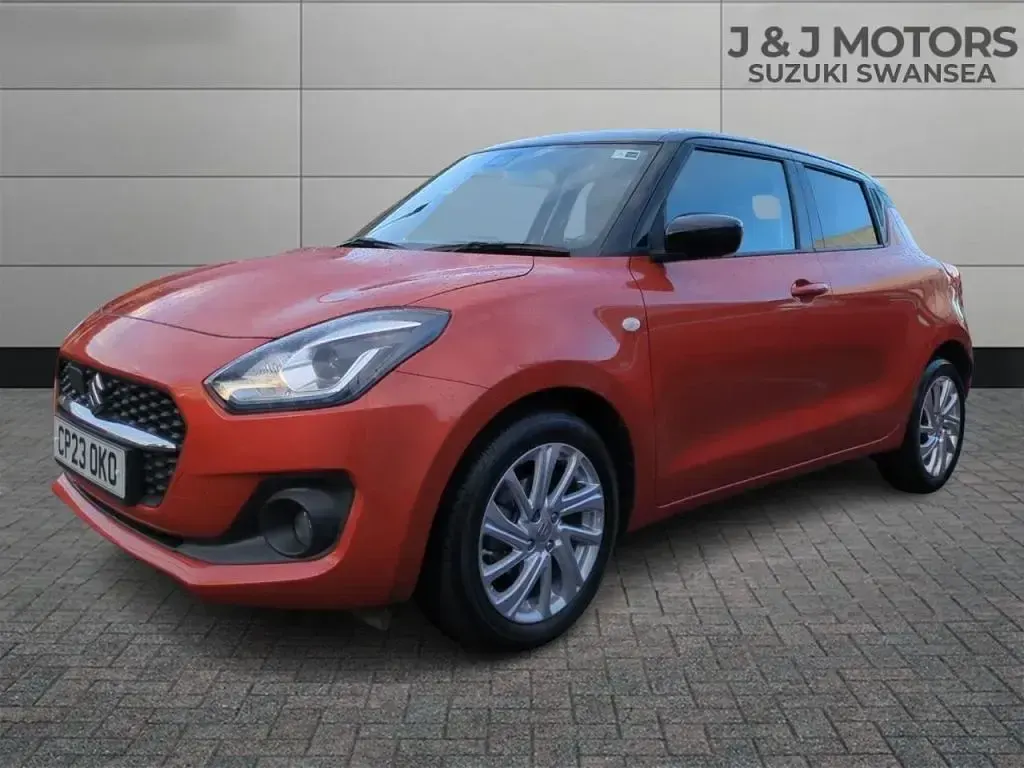 Begagnad Suzuki Swift SZ-T 83 HK (61 kW) 2023 Orange Halvkombi
