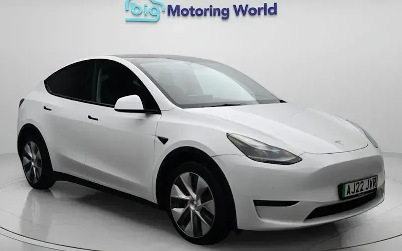 Used Tesla Model Y Long Range AWD 378 kW (514 HP) 2022 SUV