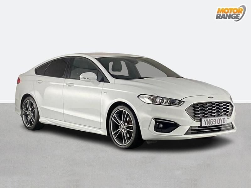 Used Ford Mondeo ST-Line 150 HP (110 kW) 2020 White Hatchback