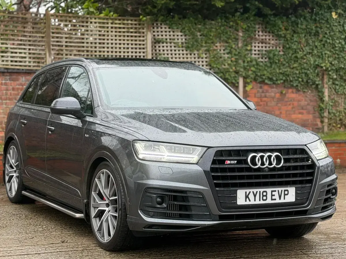 Used Audi SQ7 435 HP (319 kW) 2018 Grey SUV