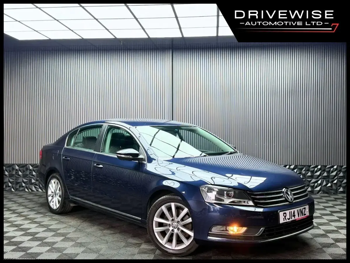 Usado VW Passat Executive 2014 Azul Sedan