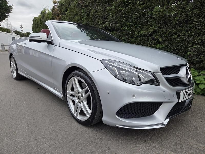 Begagnad Mercedes E220 AMG line 2016 Silver Cab