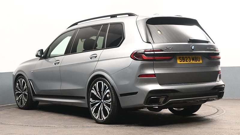 Used BMW X7 M Sport 352 HP (258 kW) 2023 Grey SUV