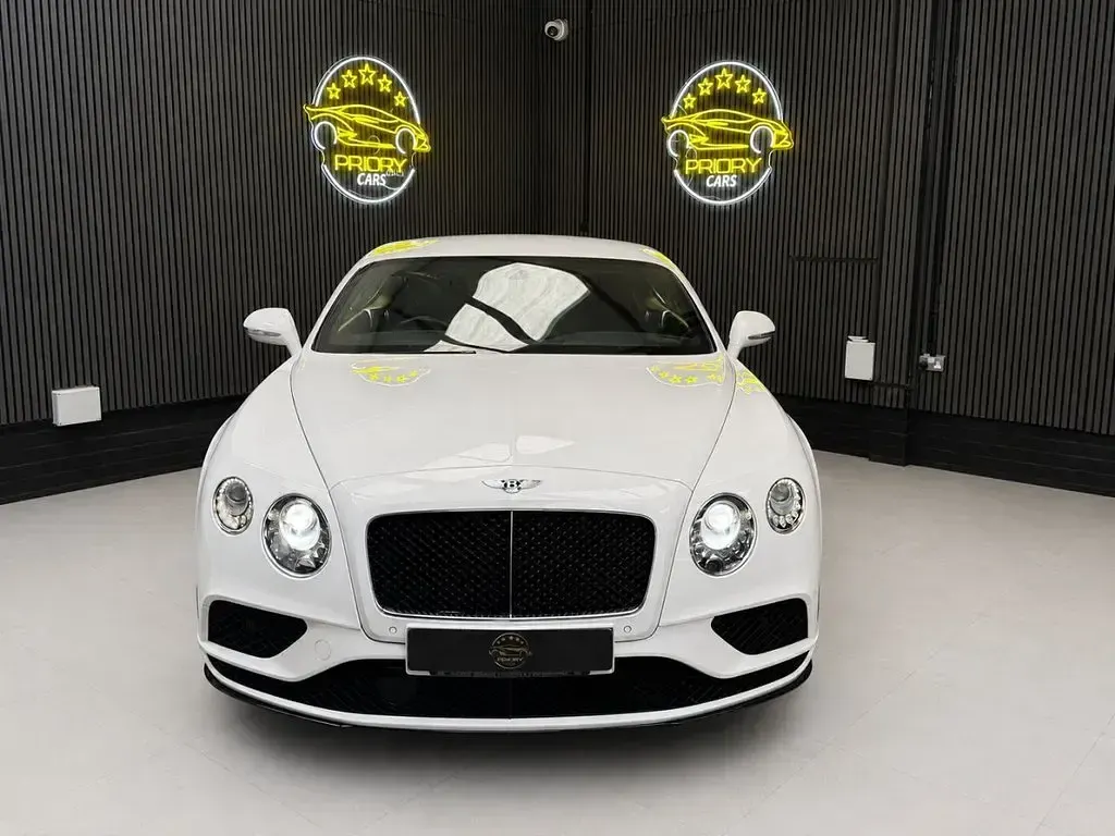 Used Bentley Continental 528 HP (388 kW) 2018 White Coupe