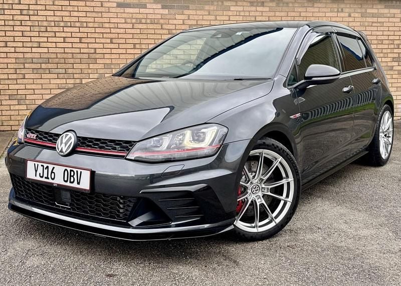 Grey Used 2023 VW Golf VIII GTI Clubsport 40 Hatchback | £21,695 (Super price) - Image 1/4