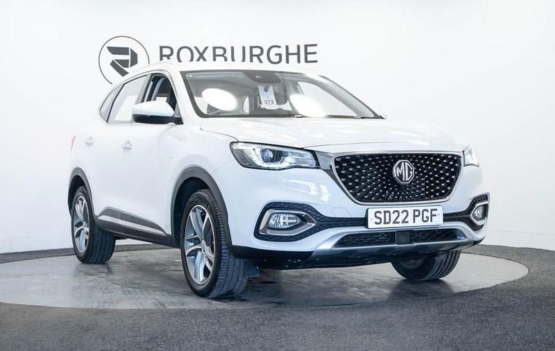 White Used 2022 MG HS Excite SUV | £12,290 (Fair price) - Image 1/4