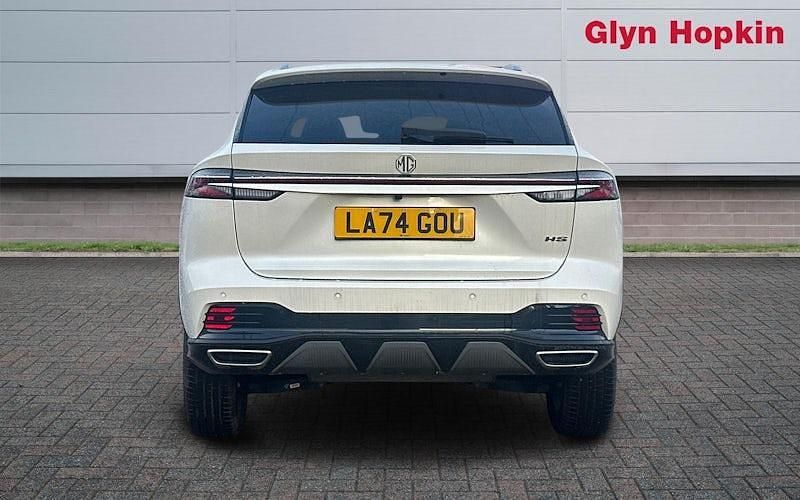Used MG HS SE 170 HP (125 kW) 2026 SUV