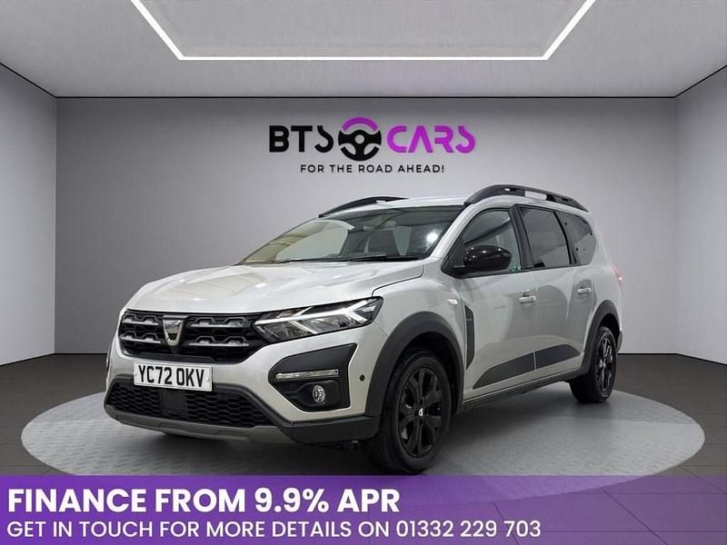 Grey Used 2022 Dacia Jogger Extreme MPV | £12,985 (Good price) - Image 1/4