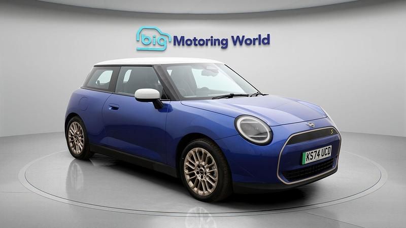 Used Mini Cooper Exclusive 158 kW (215 HP) 2024 Hatchback