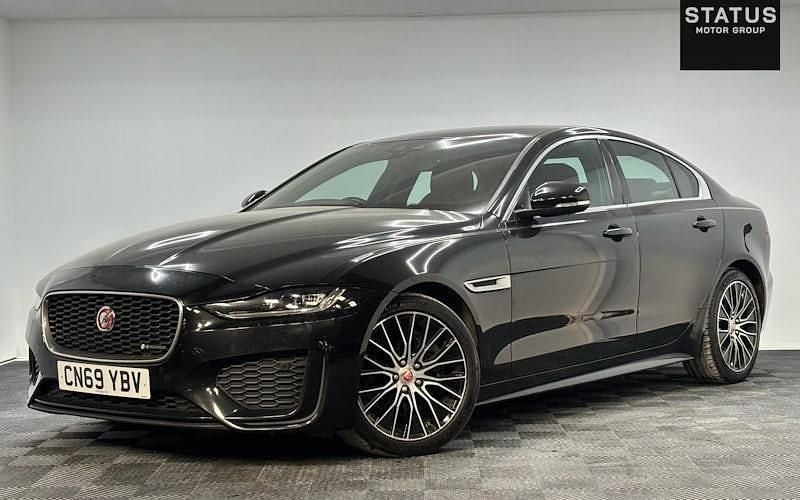 Used Jaguar XE R-Dynamic 249 HP (183 kW) 2019 Black Sedan